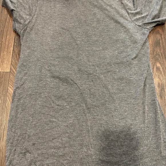 Polaroid t-shirt- men’s size M - Picture 4 of 4